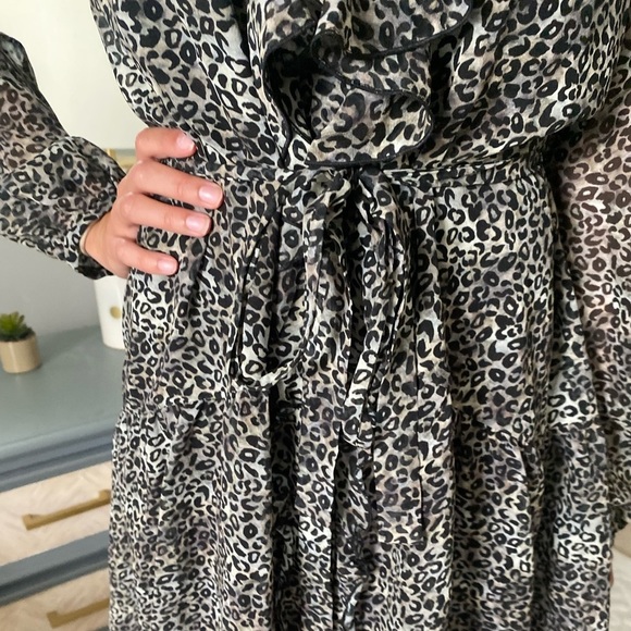 SALONI a-line long sleeve animal print ruffle mock neck dress with waist tie - Picture 3 of 8